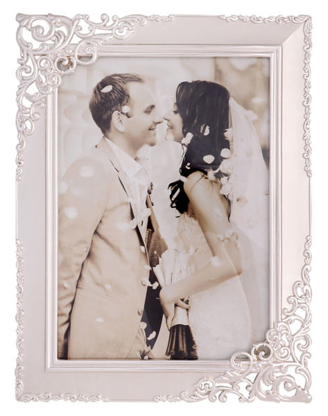 Picture of SILVER SATIN FRAME 5X7